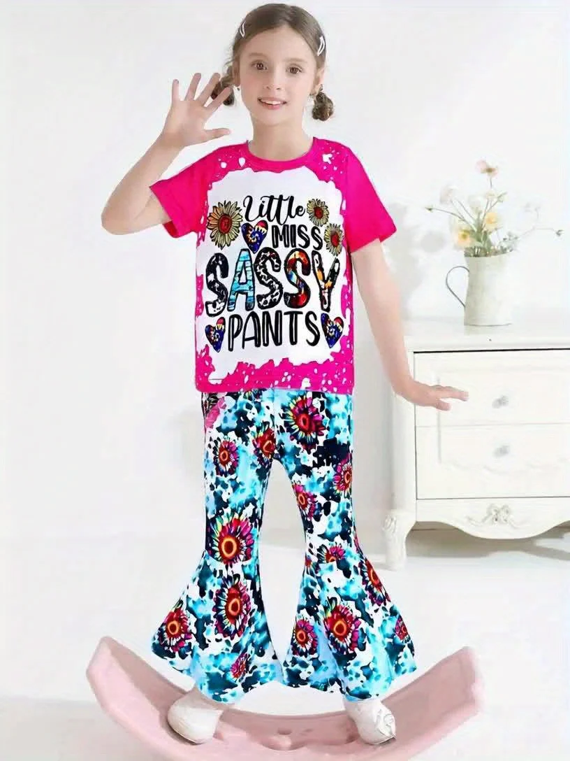 Neu eingetroffen: Little Miss Sassy Kurzarm-T-Shirt und Schlaghosen-Kleidungssets für Mädchen