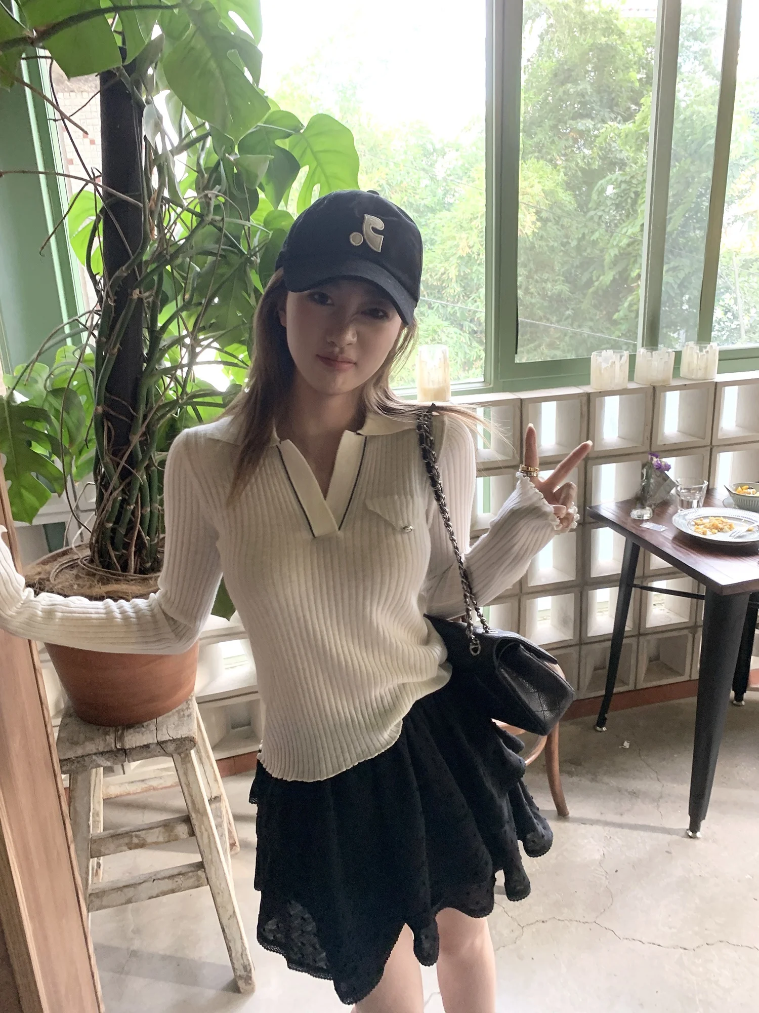 

Romantic Body pe Ultra Love Polite Ne Knitted Sweater Soft Nibbit Sle V-ne Long Sve Regular Length Pure Color Comm...