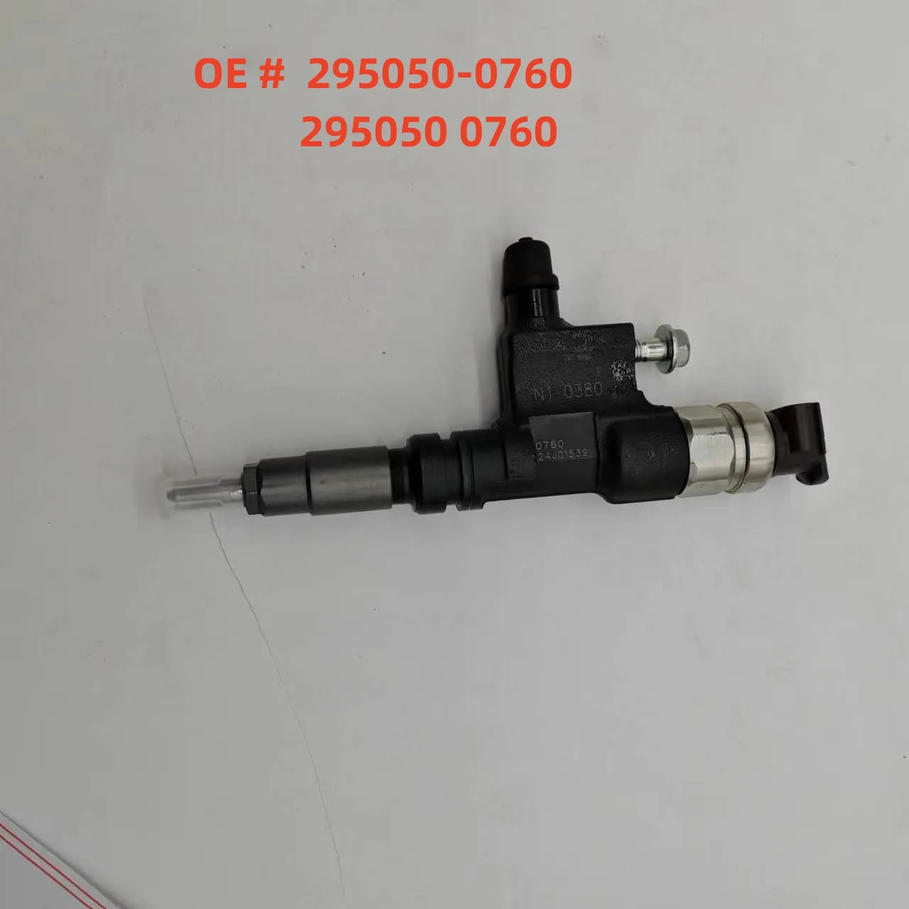 High quality 295050-0760 295050 0760 Common Rail Fuel Injector