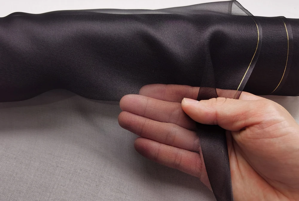 45'' / 55'' breit pro Meter steif geformte Hochzeitsgaze aus schlichter, natürlicher Organza-Stoff aus reiner Seide – Detail 11