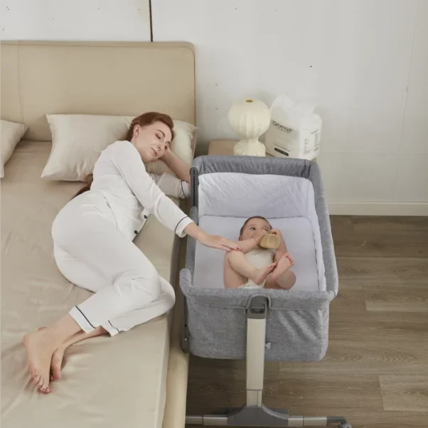 Baby Crib Babyside Travel Cot Baby Cradle Bed Co-sleeper Infant Bassinet for 0-3 Years Old