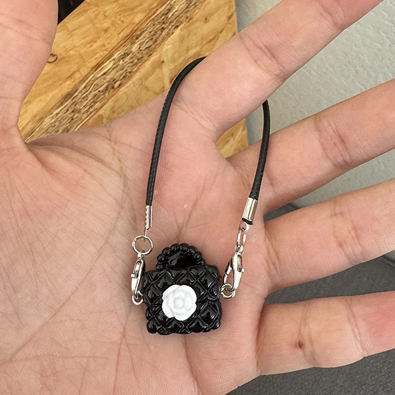 حار 1 قطعة PVC دمية حقيبة صغيرة فستان ألعاب من نسيج مخملي ل 15/17 سنتيمتر إكسسوارات دمي دمية معلقة الرقبة اكسسوارات المدرسية قلادة