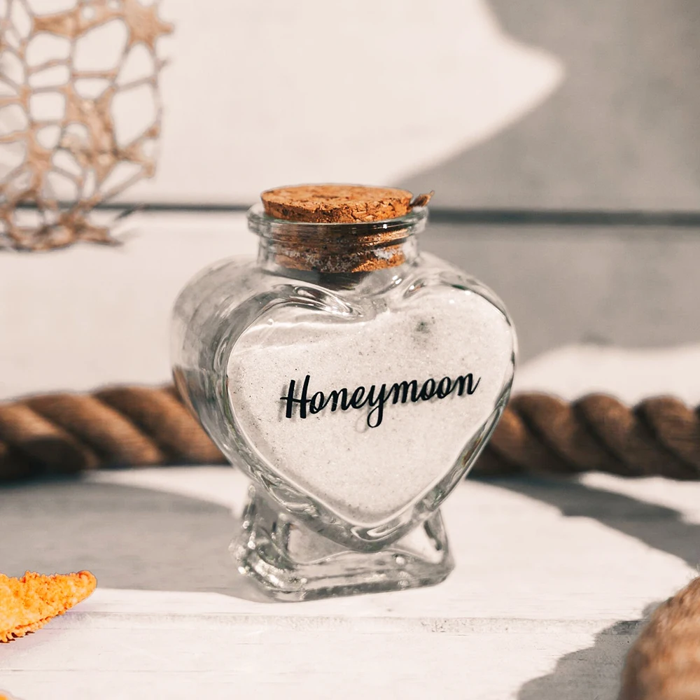 

Custom Empty Mini Glass Heart-Shaped Bottles with Cork Stoppers Small Bottles Jars for DIY Art Crafts Decoration Party Supplies