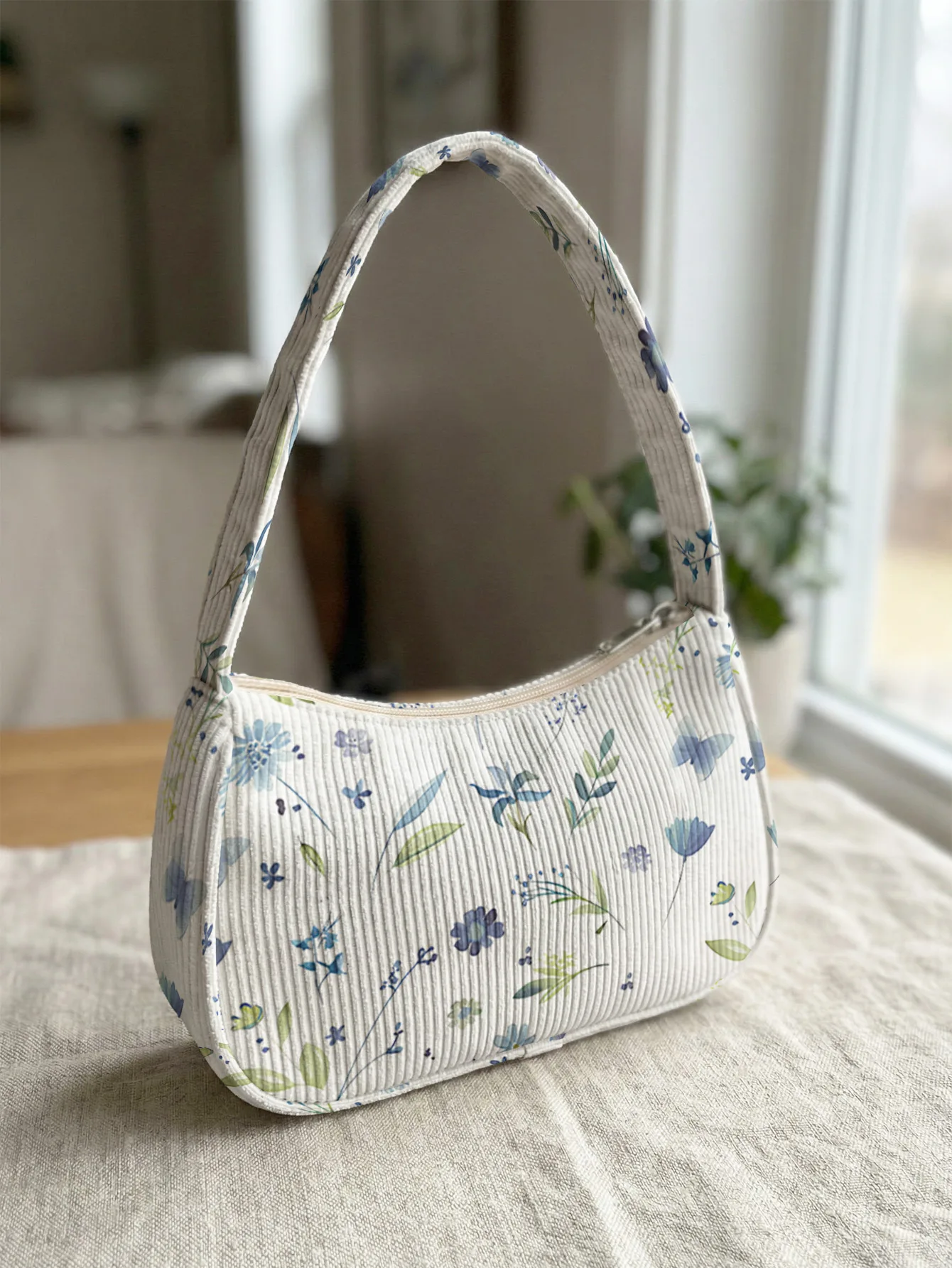 Trendy Blue Floral Print Shoulder Bag, Corduroy Underarm Bag for Daily Casual Use