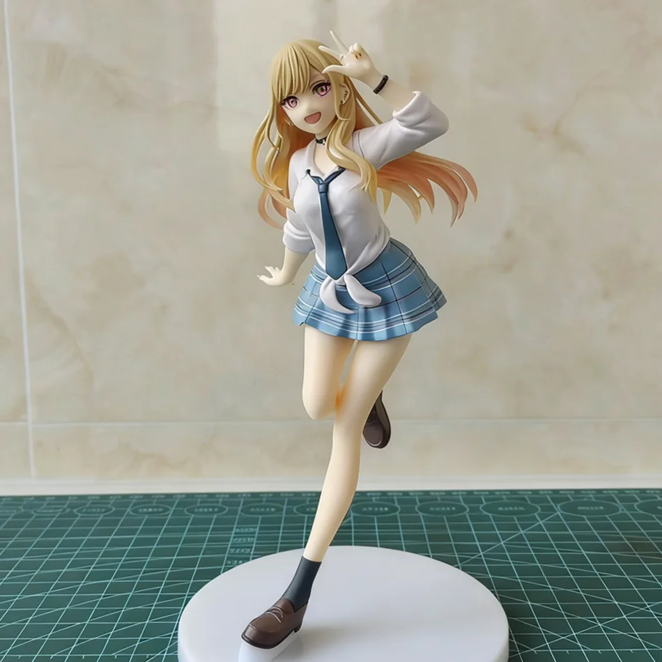 18CM Anime My Dress Up Darling Kitagawa Marin Figur Schuluniform Verkleidung Stehende Modellfigur Spielzeug Geschenk Actionfigur für Kinder PVC