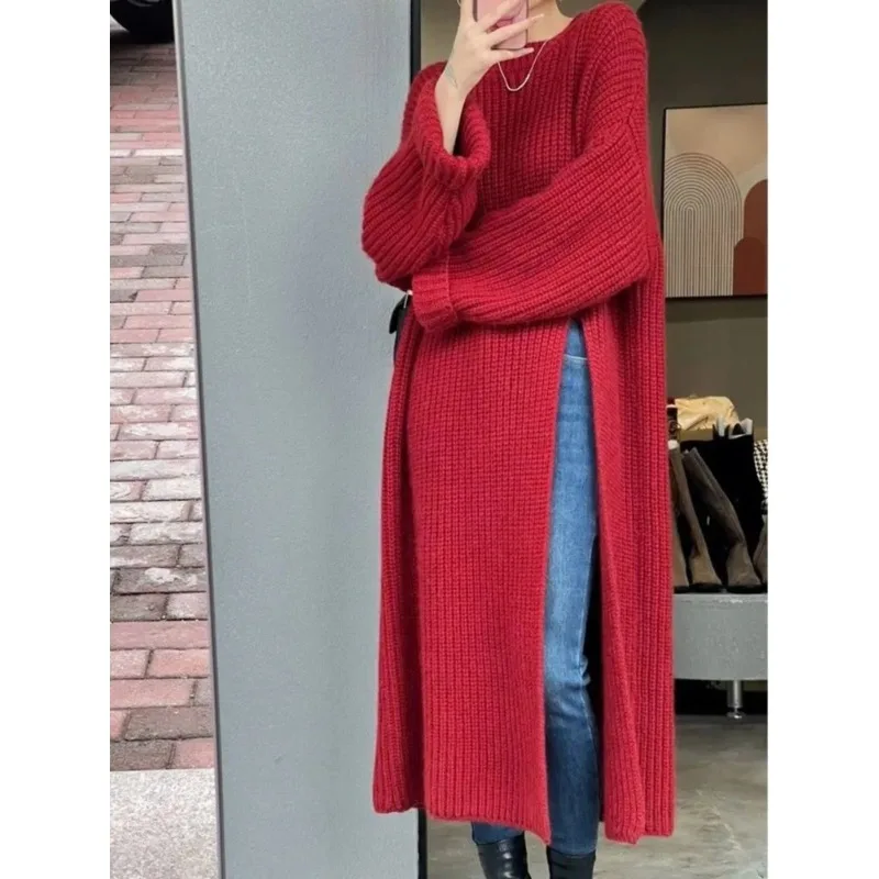 

Lazy Style Long-Sleeved Red Slit Knitted Sweater for Women in Autumn 2025 - New Loose-Fitting Sweater