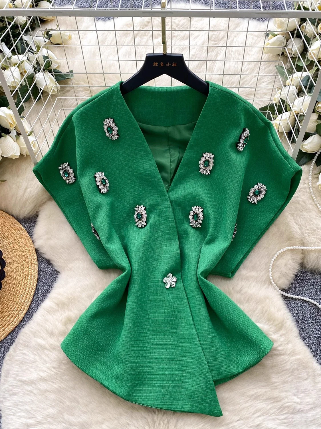 

Autumn Winter Vintage Women Diamonds Patchwork Vest Elegant Luxury Beading Jackets Pink/White/Green/Khaki Tops New Fashion