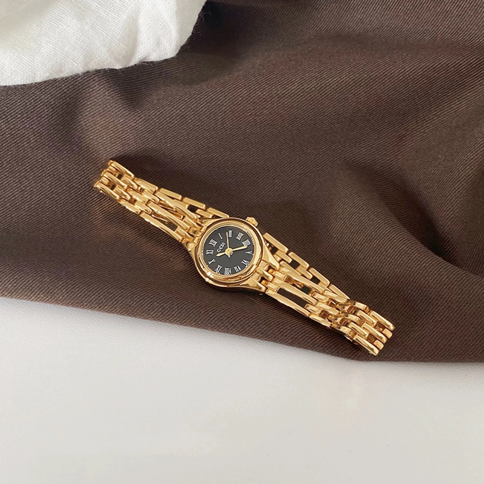 Women Quartz Watch Luxury Gold Sliver Case Blue White Dial Reloj Bangle Bracelet Orologio New Watches Ladies Clock Wristwatch