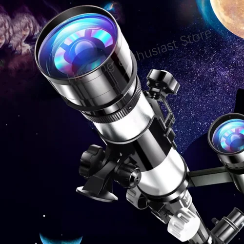 Un potente telescopio astronómico monocular de alta definición se utiliza para observar planetas en el espacio lunar.