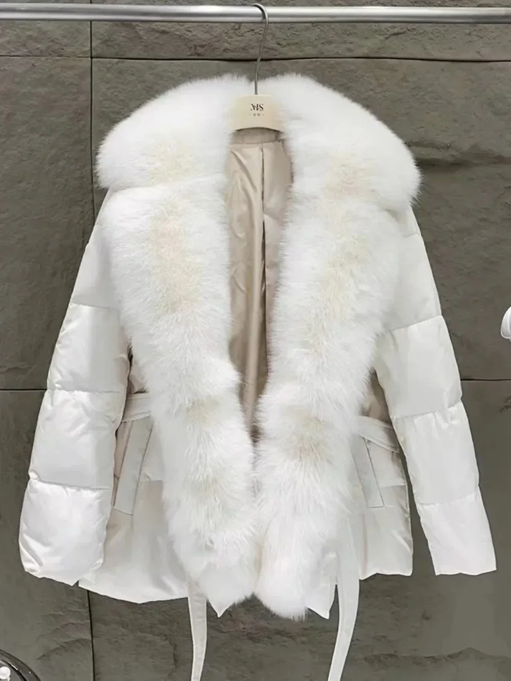 2024 Winter New Warm Natural Fox Fur Collar White Goose Down Jacket Women Parkas Slim Coat with Belt Outwear Female Luxury