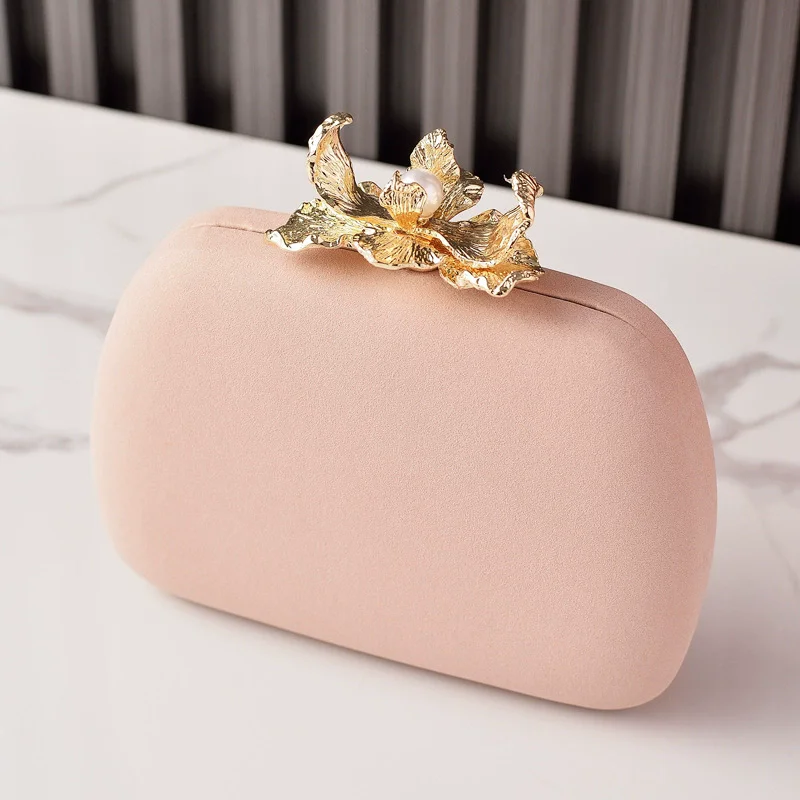 

Kawaii Women's Bag Pearl Macron Colors Crossbody Handbag Brand Elegant Bags for Woman Luxury Flower Hasp Clutches Fashion