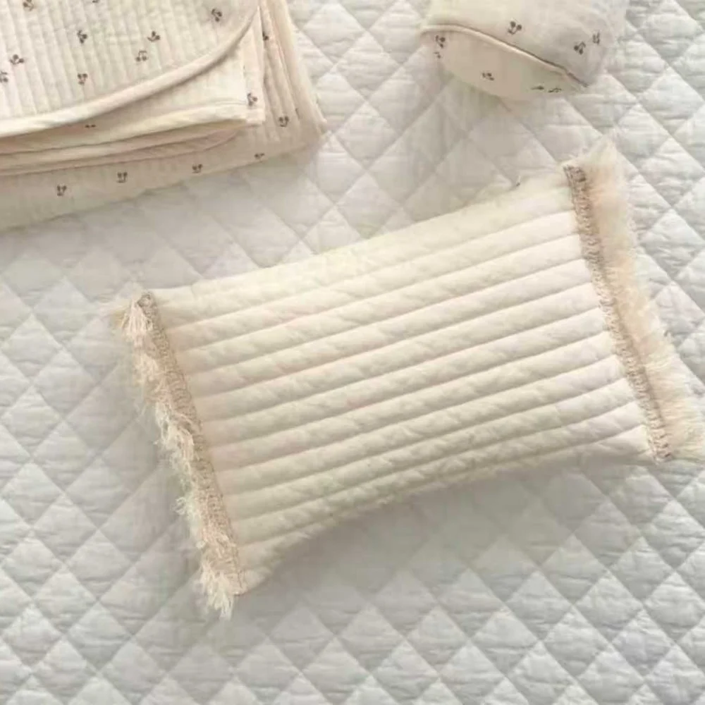 キルティング加工のベビー枕、タッセル装飾付き、柔らかく通気性のある幼児用枕、新生児用長方形ナーサリーキッション