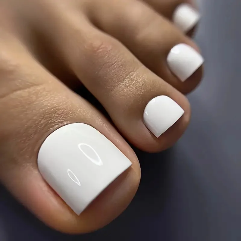 100 stuks elegante eenvoudige witte korte vierkante opdruk teennagels effen kleur valse nageltips voor dames en meisjes perfect dagelijks gebruik *