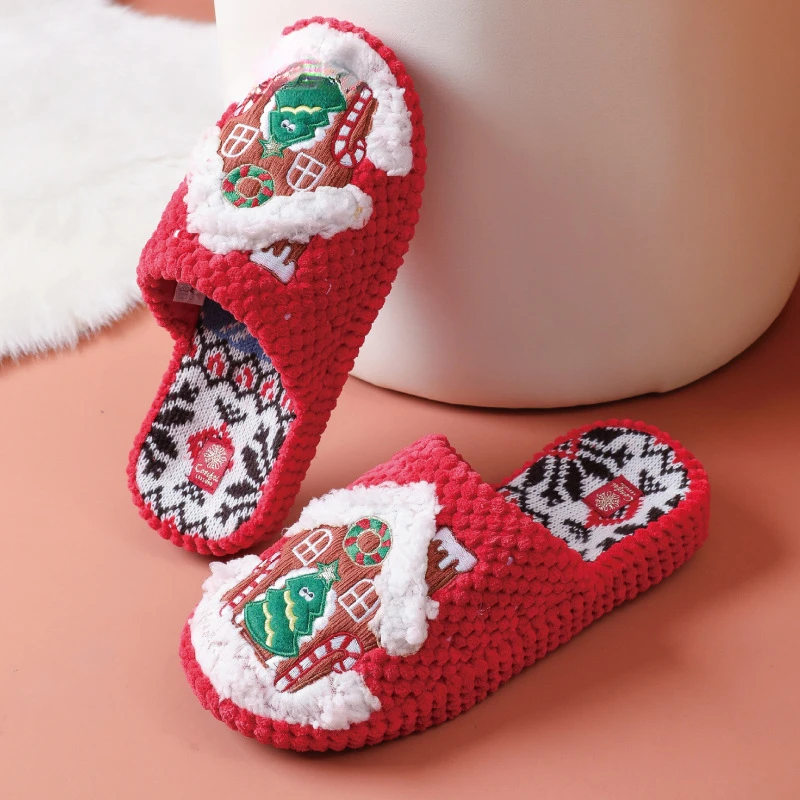 Santa Claus Cotton Slippers Holiday Gift Women's Home Warm Cotton Slippers Plush Festive