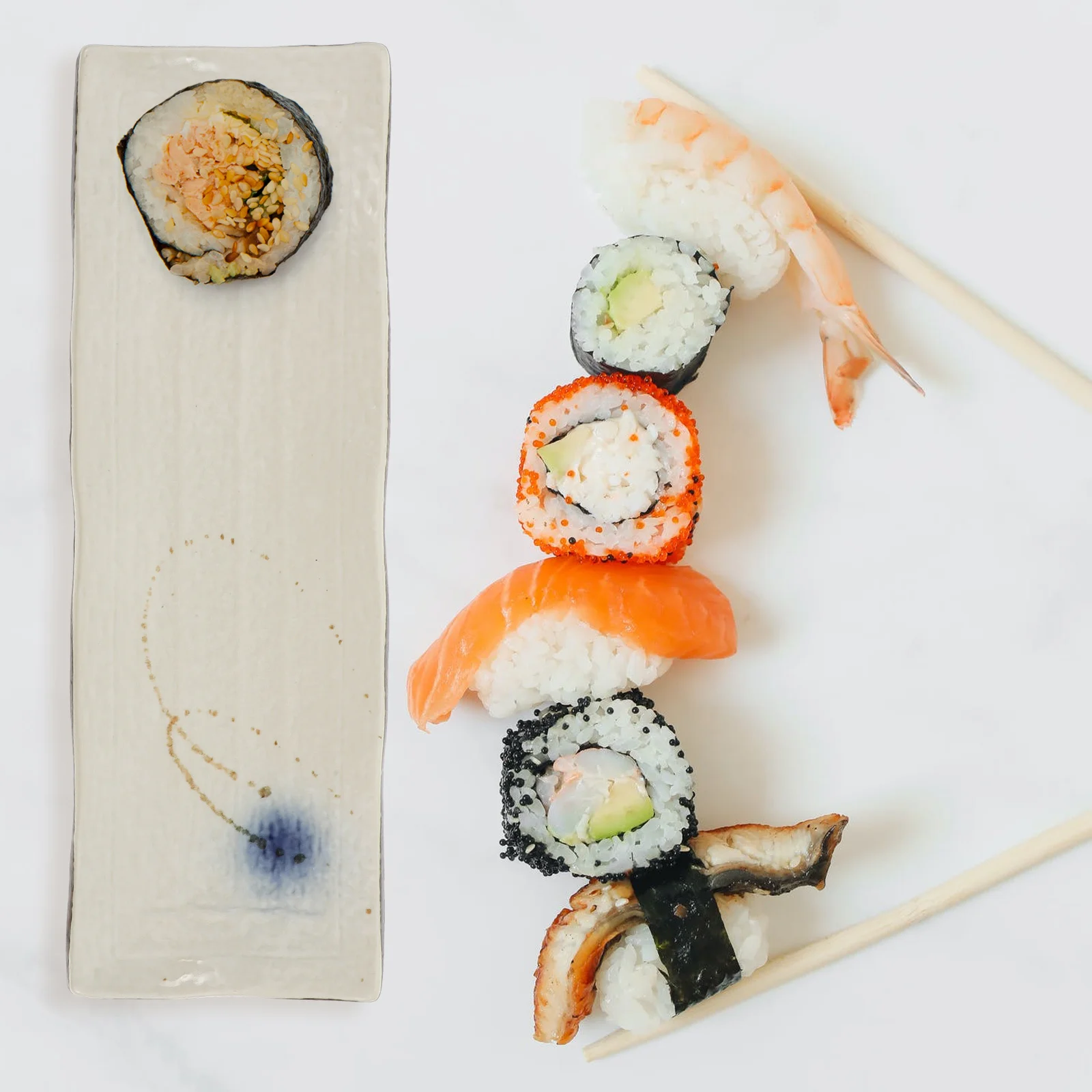 

1Pcs Hand Painted Ceramic Long Rectangular Plate Japanese Style Sushi Dessert Food Service Dish Vintage Cooking Plate