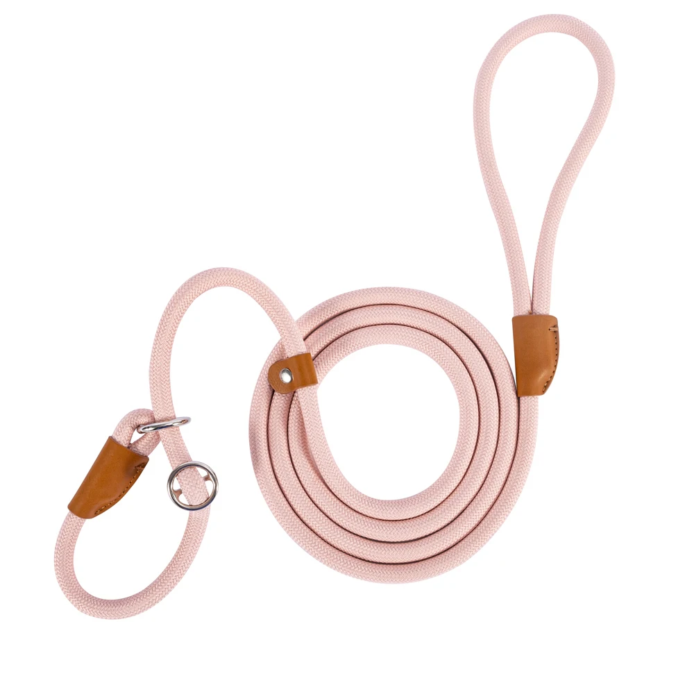 Adjustable Nylon Dog Leash For Large Dogs With Training Buckle_voghion.com