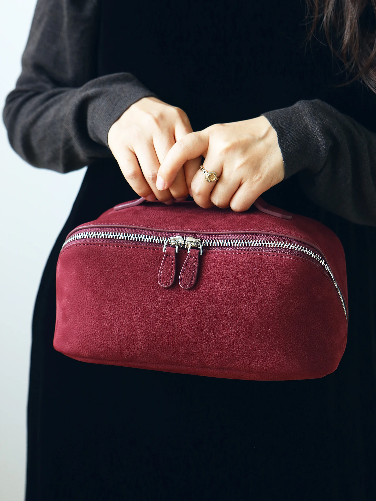 

Sainkho Genuine Leather eup Bag Travel Wa Bag Cosmetic Storage Bag Velvet Top Layer Cowhide Casual Sle Zipper Closure