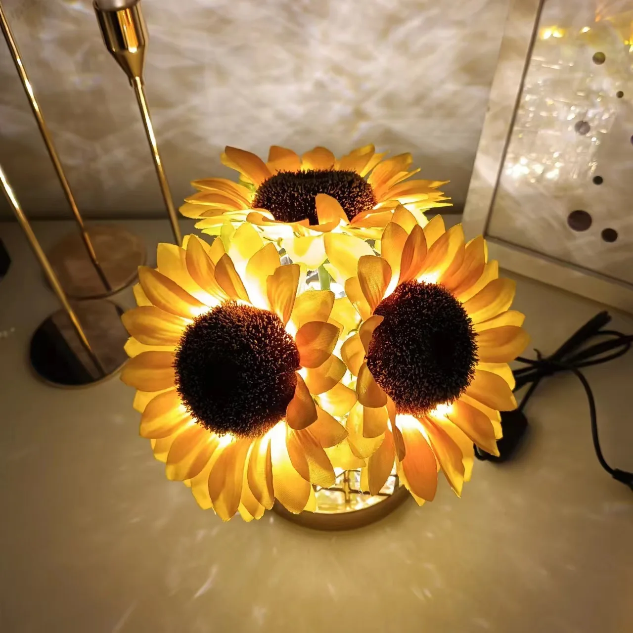 1pc plug-in sunflower lamp touch lamp, 3-level infinitely dimmable sunflower night light table lamp unique gift（no 5V 2A plug）