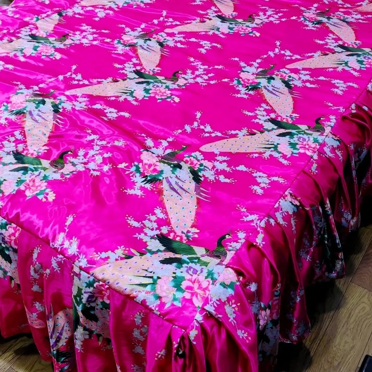 

No Pillow Cover Glossy floral print summer satin silk sheet Ice cool bedspread home bedding