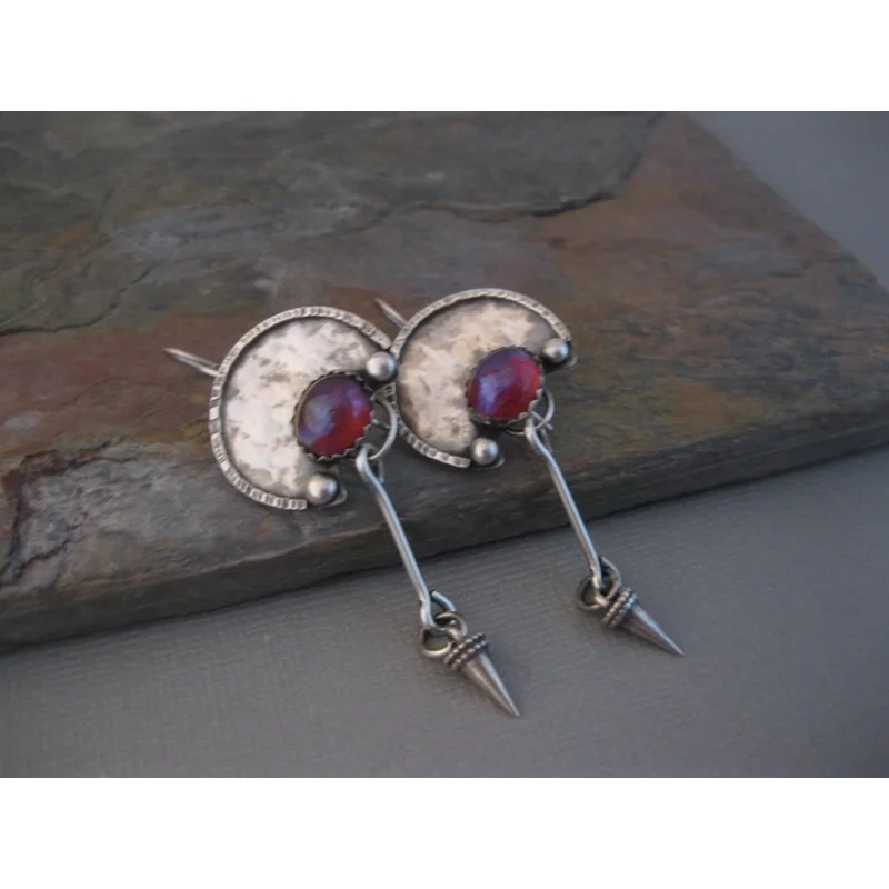 Fashion Vintage Silver Color Labrador Volcanic Rock Waterfall  Red Ston Fishing Bullet Earrings Jewelry