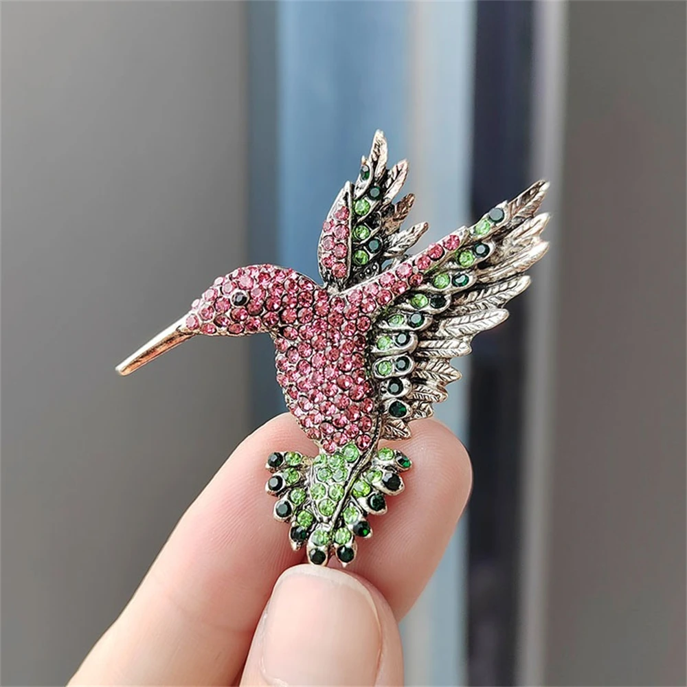 Uomini uccelli spilla spilla strass colorati moda spille per le donne colibrì animale spille accessori di abbigliamento Party Jewelr % s