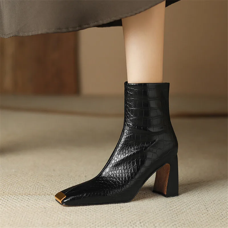 New Autumn Winter Split Leather Women Boots Fashion Metal Square Toe Short Boots for Women High Heels Ladies Shoes Zapatos Mujer