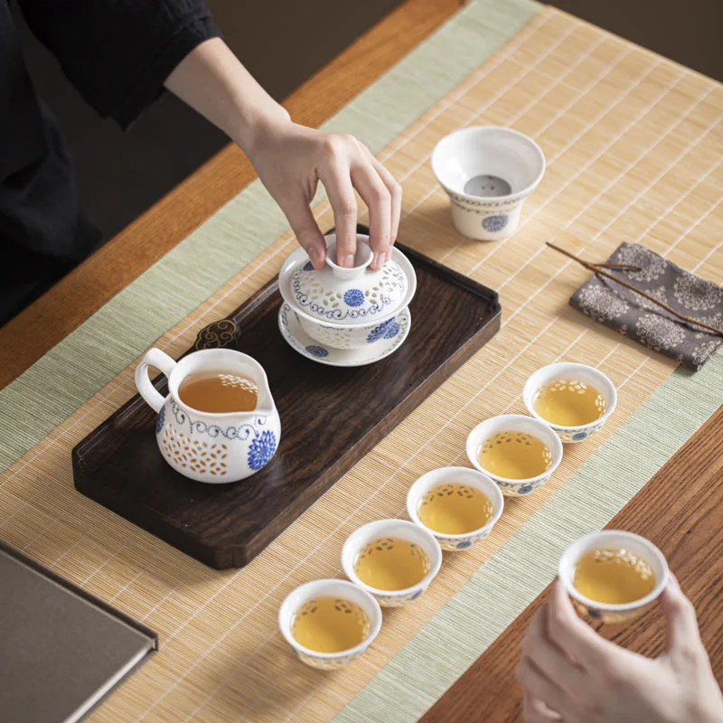 Zartes hohles Waben-Teeset aus Keramik – moderne Kung-Fu-Teekanne + Tassen, minimalistisch für Zuhause und Büro