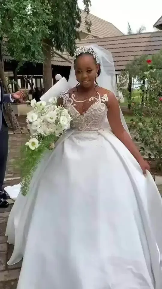 Customized New High Quality Luxury Women Dress For Custom Made Wedding Party 2025