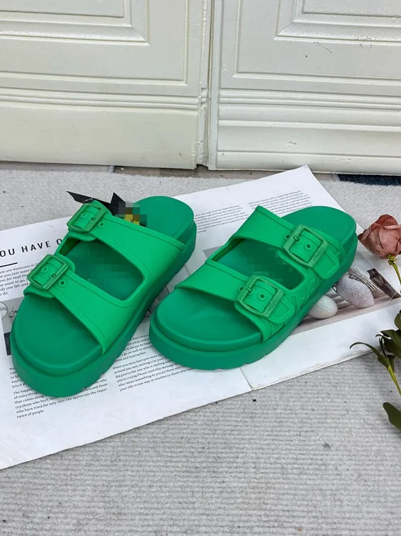 

Casual Thi Bot Slippers Candy Colored round Head Personali Faion New Model Leather Belt Bule Flat Sandals for Women