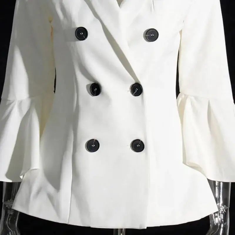 HKSH 秋冬新女性ファッションダブルブレストフレアスリーブスリムフィットブレザートップイン潮ハイストリート多用途コート HK8954