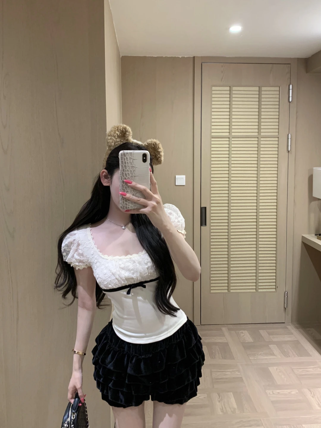 

Kumikumi Girl's Style Slim Fit Bubble Sleeve T-Shirt And Short Skirt Two Piece Set Summer Anti Aging High Waist Lace Shorts