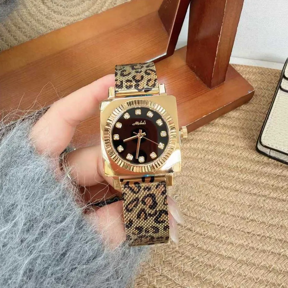 Leopard-Print Strap 2026 New Arrival Women's Luxury Quartz Watch Exquisite Large Dial Fashion Timepiece Women's Gift