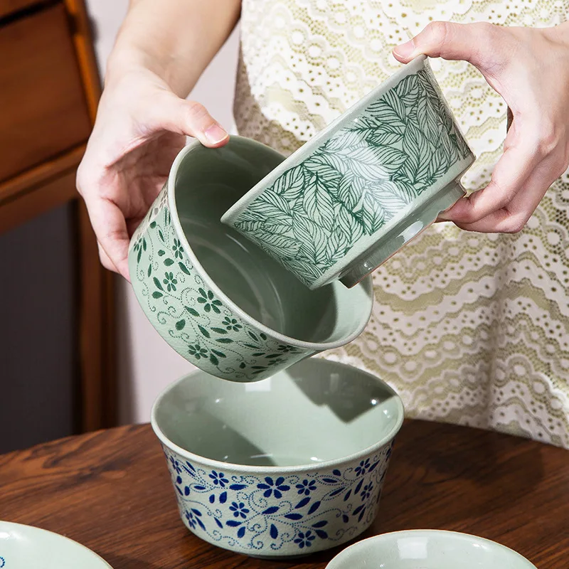 

Chinese Antique Hand Painted Rice Bowl New Crackle Glaze Underglaze Color Noodle Soup Bowl Large Personal Use