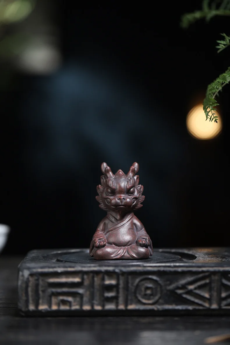 

Handmade Yixing Purple Clay Tea Pet Dragon Iron Red Blood Sand Tea Figurine Play Toys Lucky Model Cafes Supplies Ornaments Decor