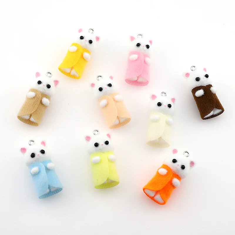 30pcs Bulk Fluffy Dress Cat Doll Charms lotti resina Kitty ciondoli in miniatura per orecchino portachiavi gioielli fai da te