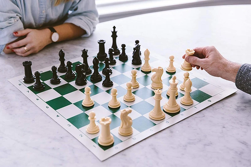 Tournament Chess Set 90% Plastic Filled Chess Pieces and Green Roll-up Vinyl Chess Board Board Game