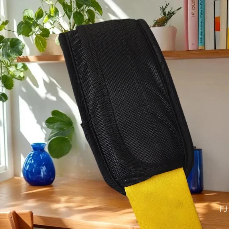 Spallacci neri premium per ridurre il peso e ampia tracolla per zainetto per un comodo trasporto di zaini