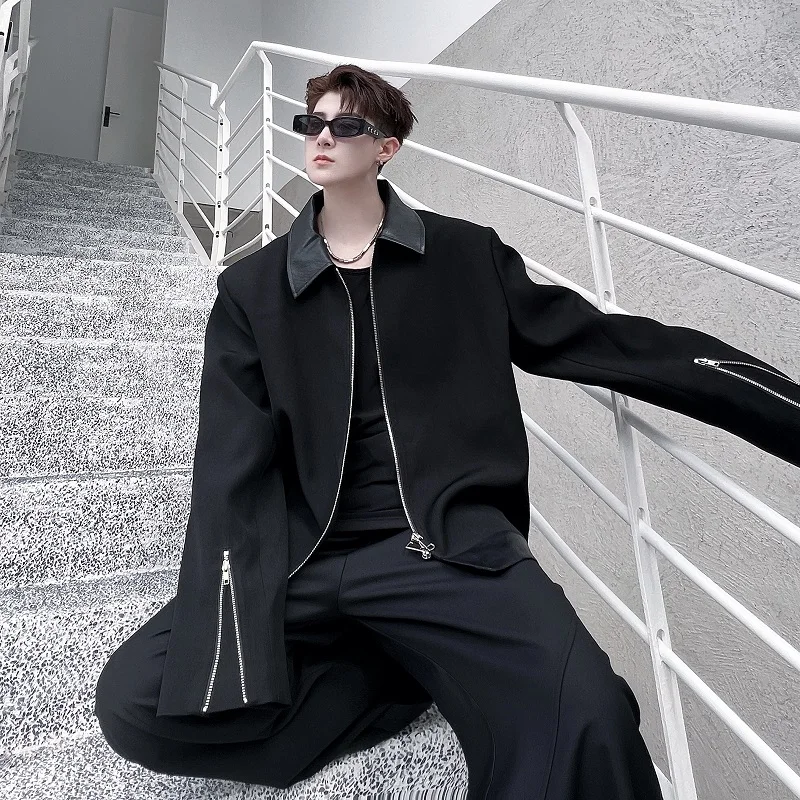 

Новинка ранней осени: Модный мужской повседневный костюм с кожаным воротником, молнией и разрезами на рукавах, приталенный крой, молодежный стиль.