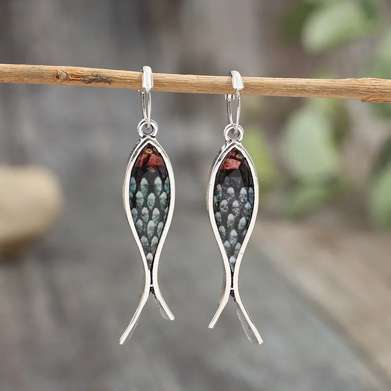 New Retro Animal Small Fish Epoxy Alloy Fashion Creative Charming Mom Earrings Wholesale for Women