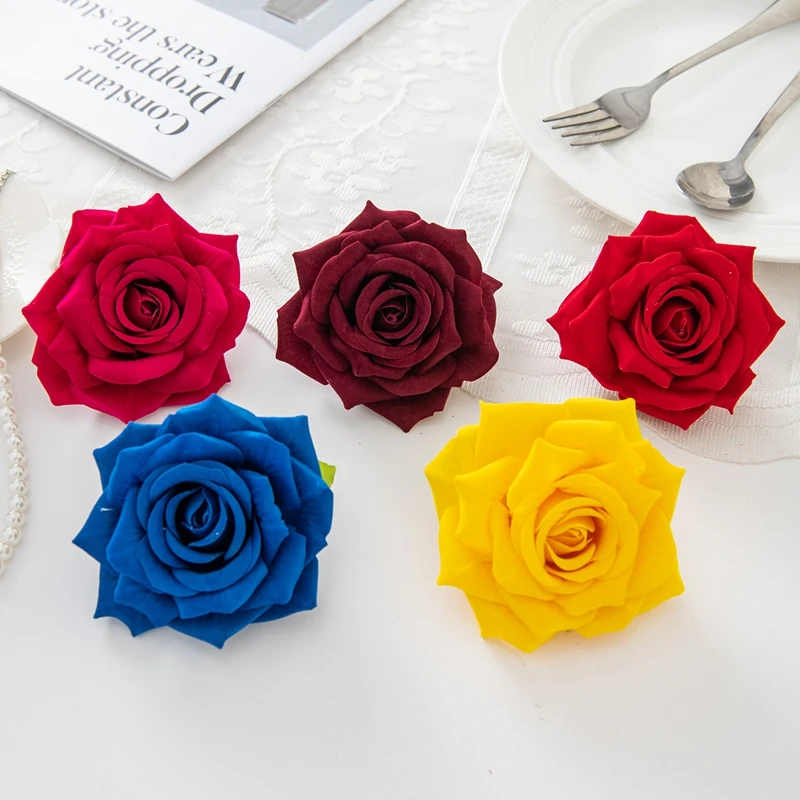 50 Stück Künstliche Blumen Flanell-Rosen Heim- und Tischdekoration Kränze Hochzeit Brautaccessoires Kopfschmuck Garten DIY Geschenkbox – Detail 4