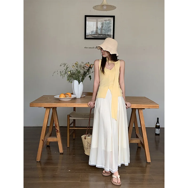 

V-Neck Camisole Women's 2025 Summer New Style With Ribbon Design, Elegant And Sleeveless Top