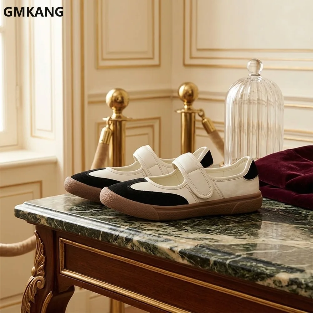 Retro Flat Shoes Women Round Toe Suede Leather Patchwork Hook & Loop Mary Jane Shoes Casual Comfort Outdoor Walk