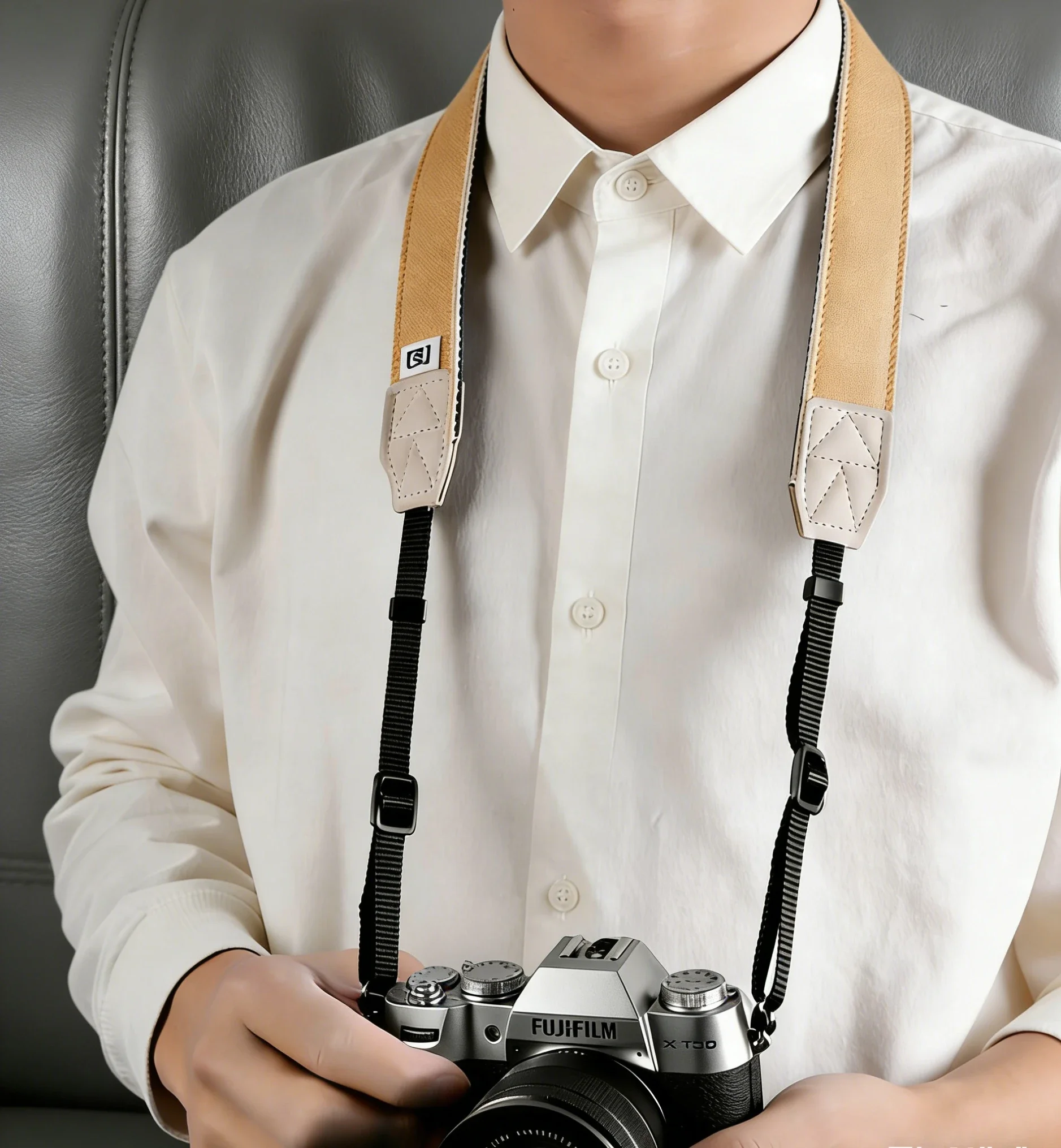 

Camera Strap Suitable for Canon Sony Fujifilm Leica and Olympus Cameras With Pressure Relief Shoulder Strap