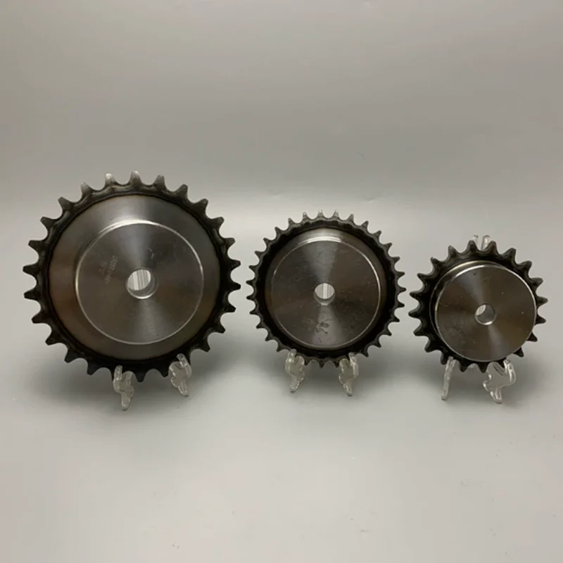 1Pcs 1/4''Tooth Pitch 24/25/26/27-39Teeth Sprocket 04C Industrial Drive Sprocket 45 # Steel Sprocket Keyway Aperture 8mm 10mm