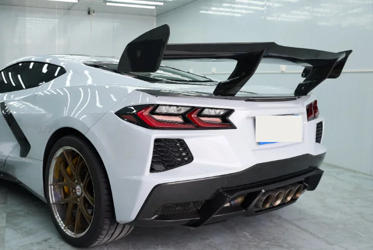 Auto Parts 240g 3k Carbon Fiber Rear Group Rear Bumper Car Bumpers Body Kit for Corvette C8