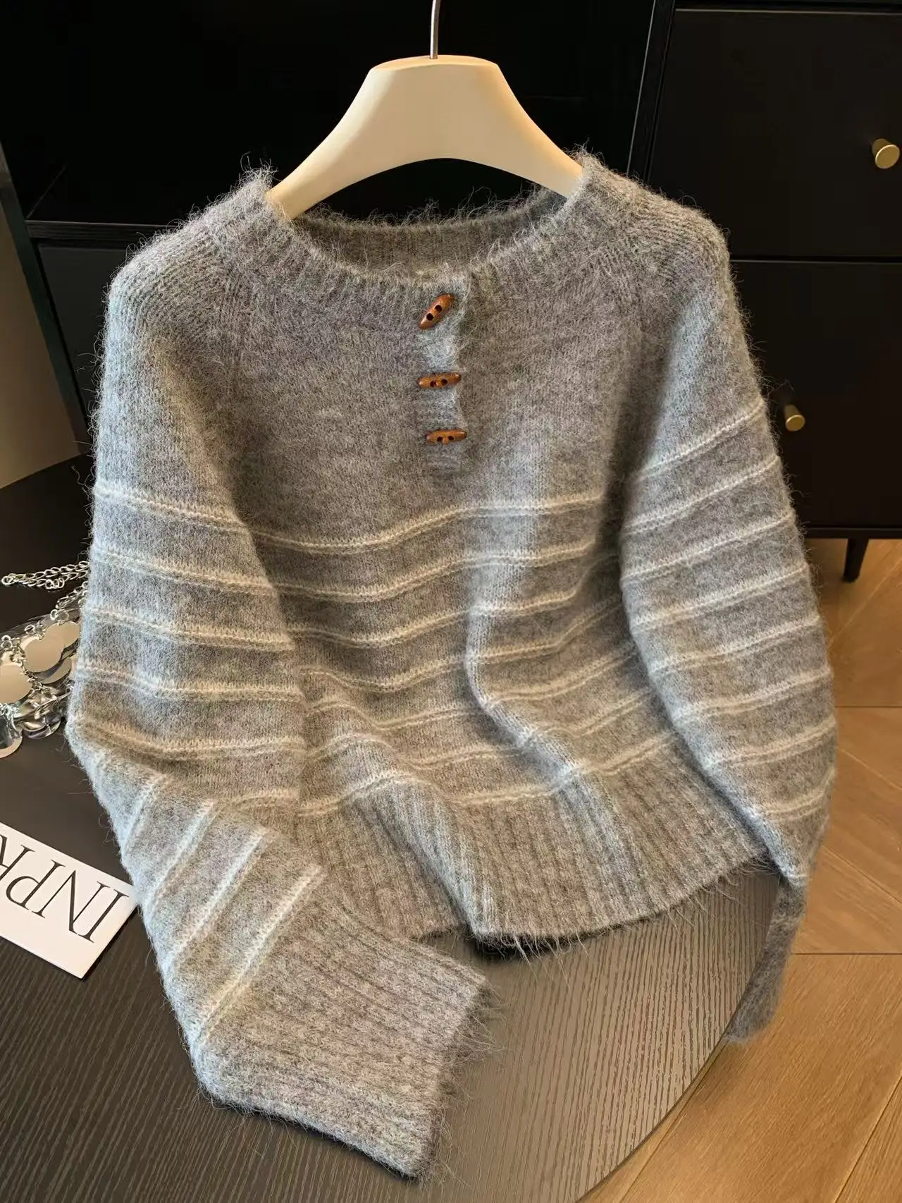 

Autumn and Winter Women Striped Wool Blend Sweater O-Neck Sailor Pullover Cashmere Sweater Loose Knitted Warm Base Shirt