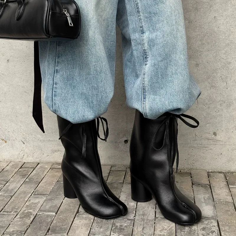 New Women Split Toe Ankle Boots Ruffle Trim High Chunky Block Heel Lace Up Short Boots Fashion Daily Outdoor Ladies Footwear