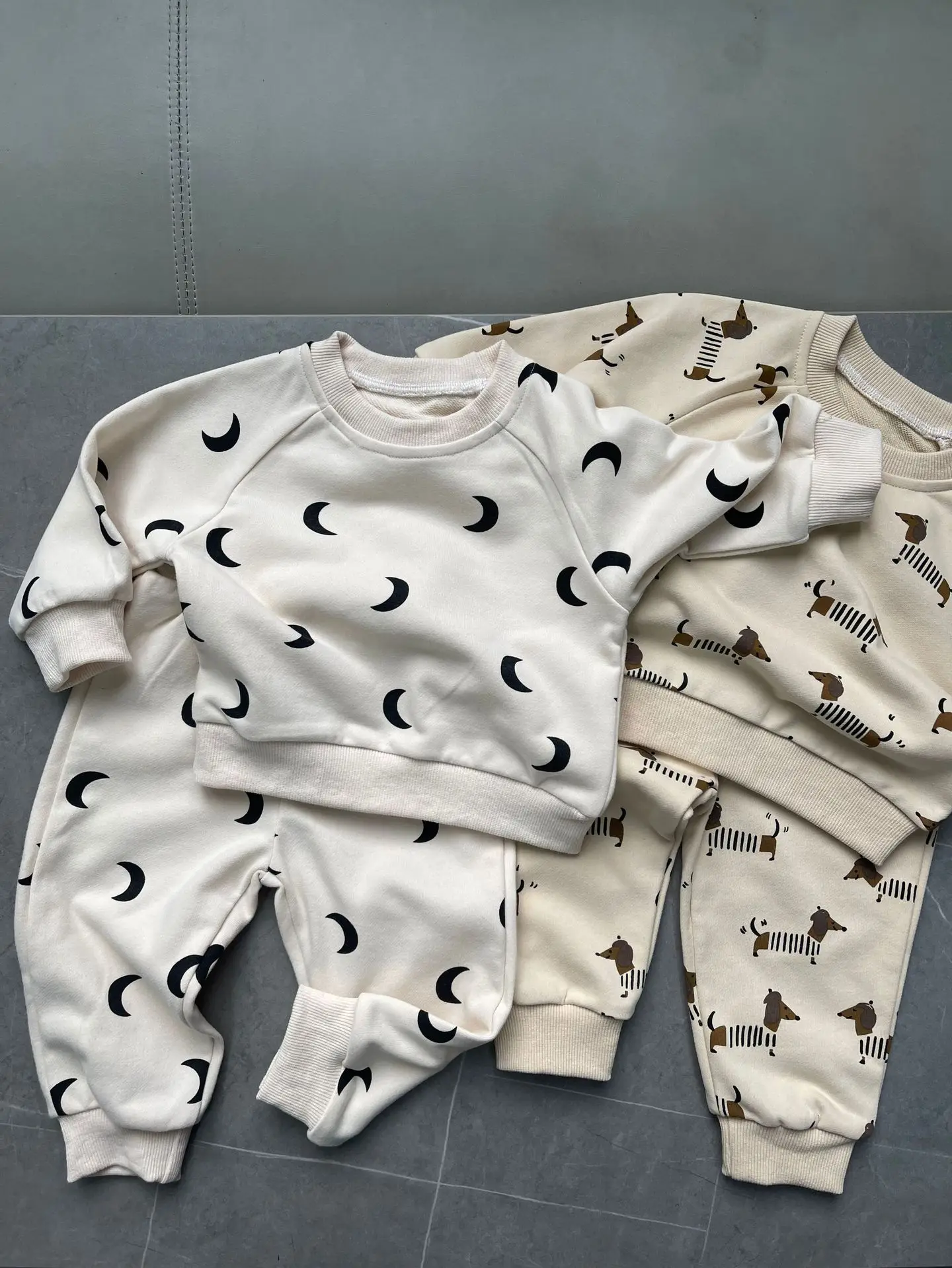 2024 Autumn New Baby Long Sleeve Clothes Set Infant Boy Girl Cartoon Print Casual Outfits Toddler Sweatshirt + Pants 2pcs Suit