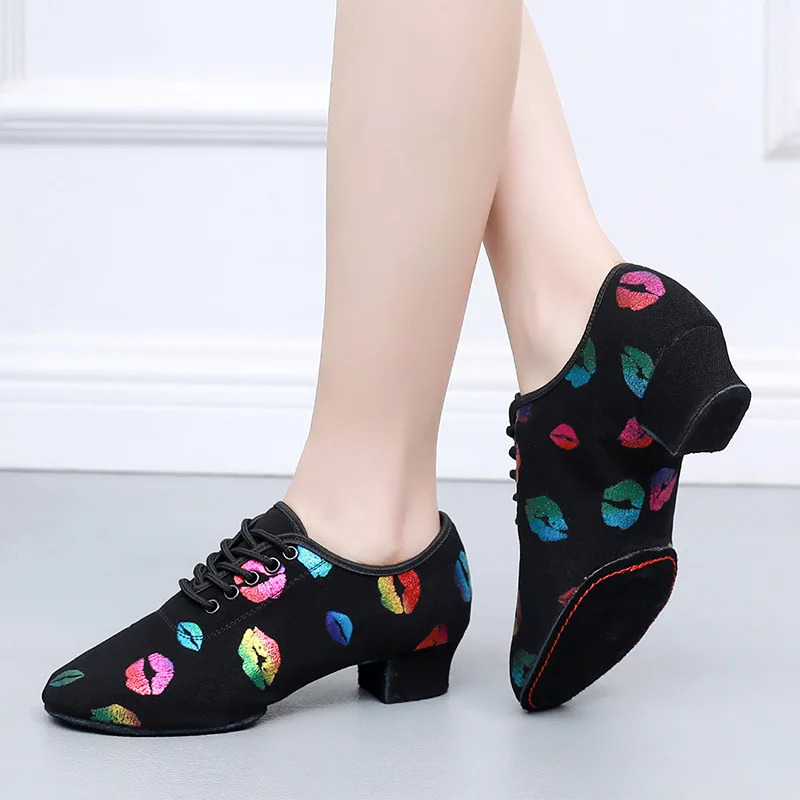 Women's dance high heels sneakers women's banquet hall 3/5 cm Latin dance shoes women toe dance shoes women's lips prints