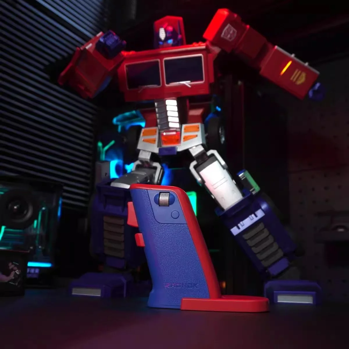 ماوس بندقية لألعاب الرماية مخصص أسود أبيض لاسلكي ثنائي الوضع ماوس ألعاب عمودي ولد لـ Fps #5